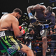Illustration for article titled Deontay Wilder's Devastating Right Hand Gave Him A First-Round Knockout Against Dominic Breazeale